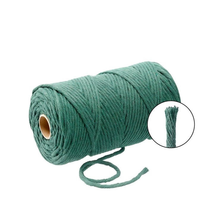 Lieblingsgarn Pine Green Filani Lieblingsgarn - Makramee Garn 3 mm x 130 m Lieblingsgarn