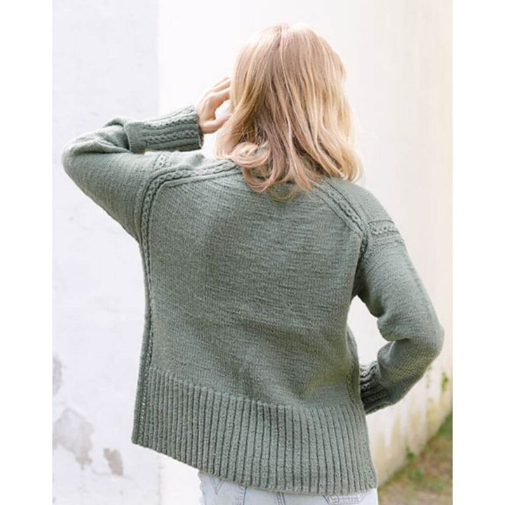 Drops Design Pattern Damen Pullover Forest Mystery Strickanleitung - Drops (PDF) bei bei bei bei bei bei bei Lieblingsgarn