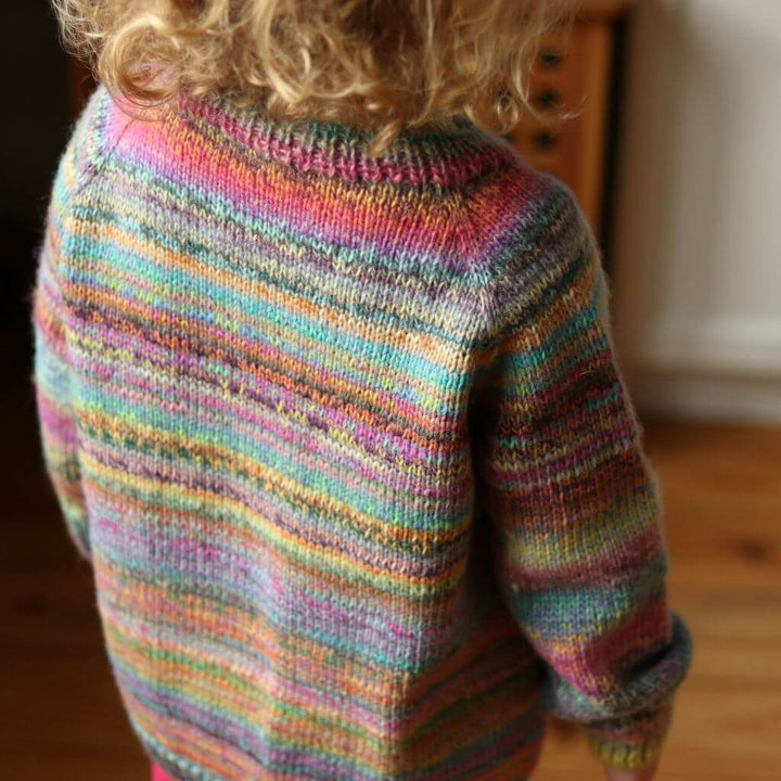 Frau Riedel strickt Pattern Happy Cardigan Mini Strickanleitung - Frau Riedel strickt (PDF) bei bei bei bei Lieblingsgarn