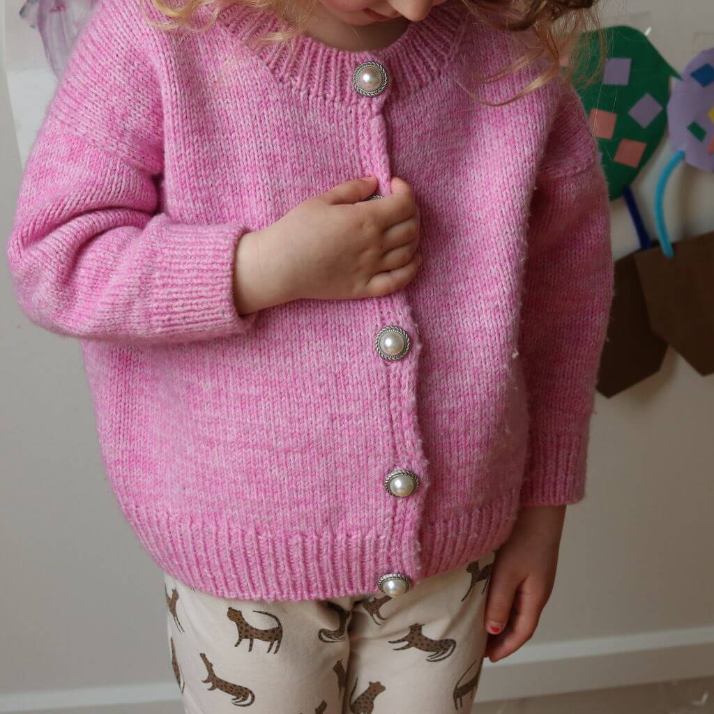 Frau Riedel strickt Pattern Magdalenas Cardigan Strickanleitung - Frau Riedel strickt (PDF) bei bei bei bei Lieblingsgarn