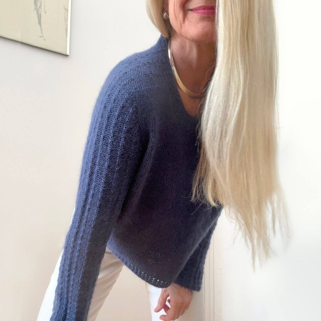 Hinterm Stein Pattern Waterfall Pullover Strickanleitung - Hinterm Stein (PDF) bei bei bei bei bei bei bei bei Lieblingsgarn