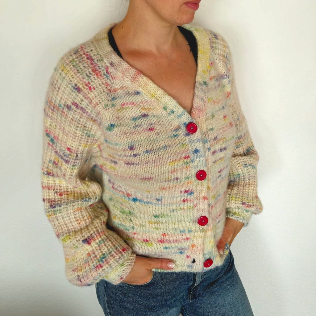 Nadelmelodie Strickjacke Homeland Cardigan Strickjacke - Nadelmelodie (PDF) bei bei bei bei Lieblingsgarn