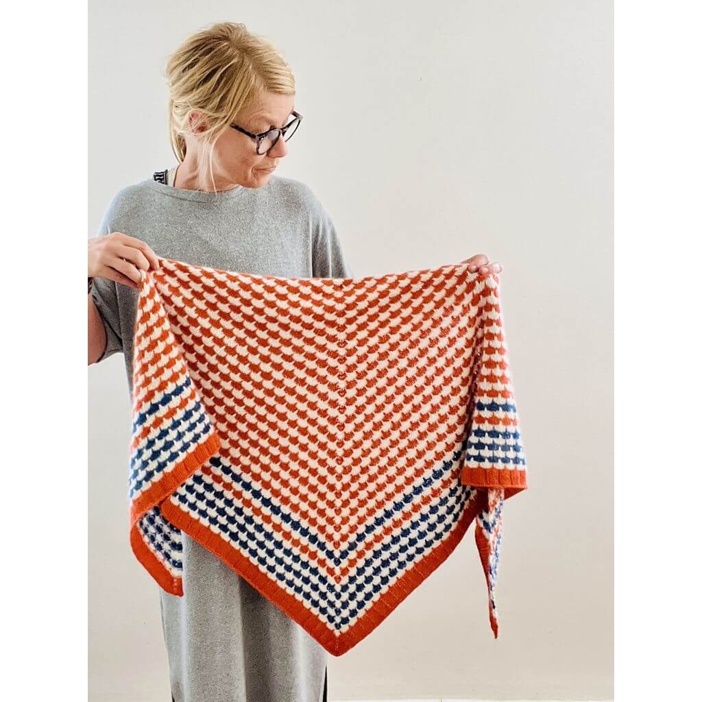 Isabell Kraemer Pattern Dreieckstuch Bao Bao Strickanleitung - Isabell Kraemer (PDF) bei bei bei bei Lieblingsgarn