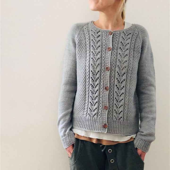 Isabell Kraemer Pattern Raglan-Cardigan Mariechen Strickanleitung - Isabell Kraemer (PDF) bei bei bei bei bei Lieblingsgarn