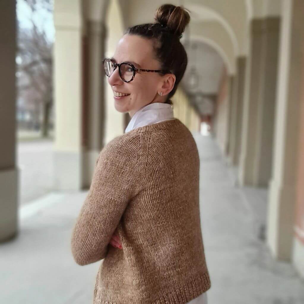 Joel Joel Design Pattern Cardigan Kolina Strickanleitung - Joel Joel Design (PDF) bei bei bei bei Lieblingsgarn