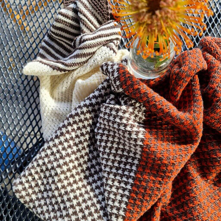 Joel Joel Design Pattern Tuch Ninelle Strickanleitung - Joel Joel Design (PDF) bei bei bei bei Lieblingsgarn