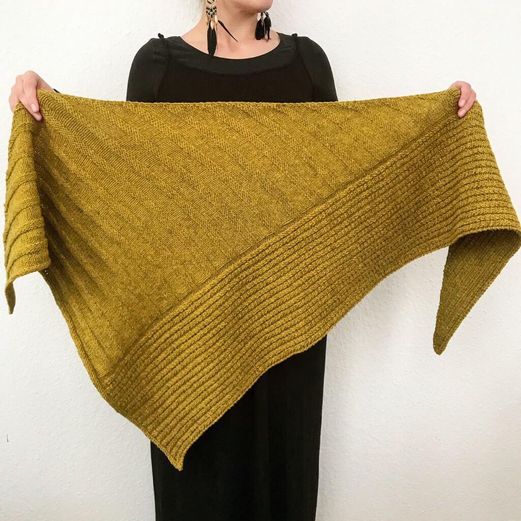 Katharina Lehmann Tuch Friday Nights Strickanleitung - Katharina Lehmann (PDF) bei bei bei bei Lieblingsgarn