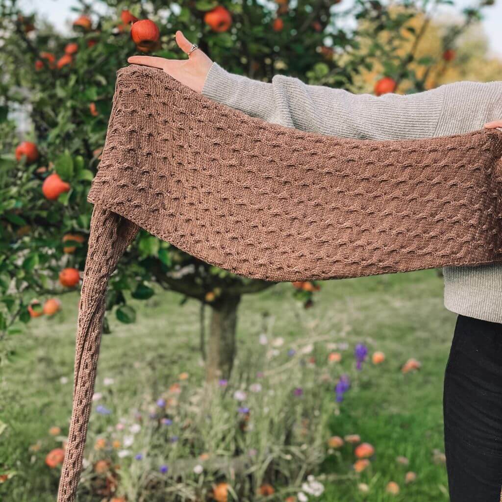 Katharina Lehmann Tuch Hazelnut Shawl Strickanleitung - Rina Lehmann (PDF) bei bei bei bei Lieblingsgarn