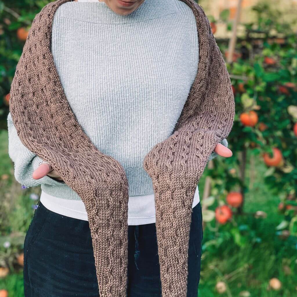 Katharina Lehmann Tuch Hazelnut Shawl Strickanleitung - Rina Lehmann (PDF) bei bei bei bei Lieblingsgarn