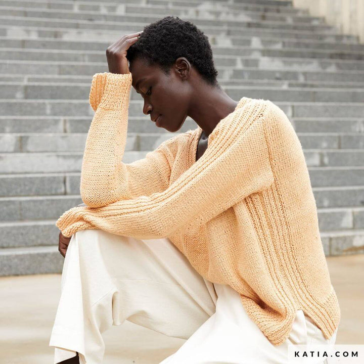 Katia Pullover mit V-Ausschnitt Strickanleitung - Katia (Heft) bei bei bei bei Lieblingsgarn