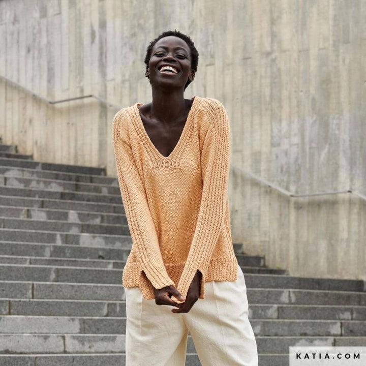 Katia Pullover mit V-Ausschnitt Strickanleitung - Katia (Heft) bei bei bei bei Lieblingsgarn