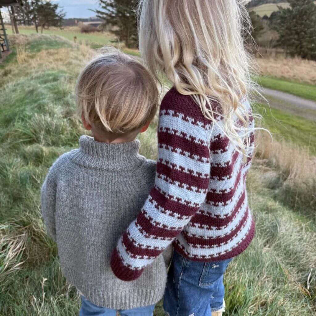 PetiteKnit Pattern Kinder Pullover Key Sweater Junior Strickanleitung - PetiteKnit (Heft) bei bei bei bei Lieblingsgarn
