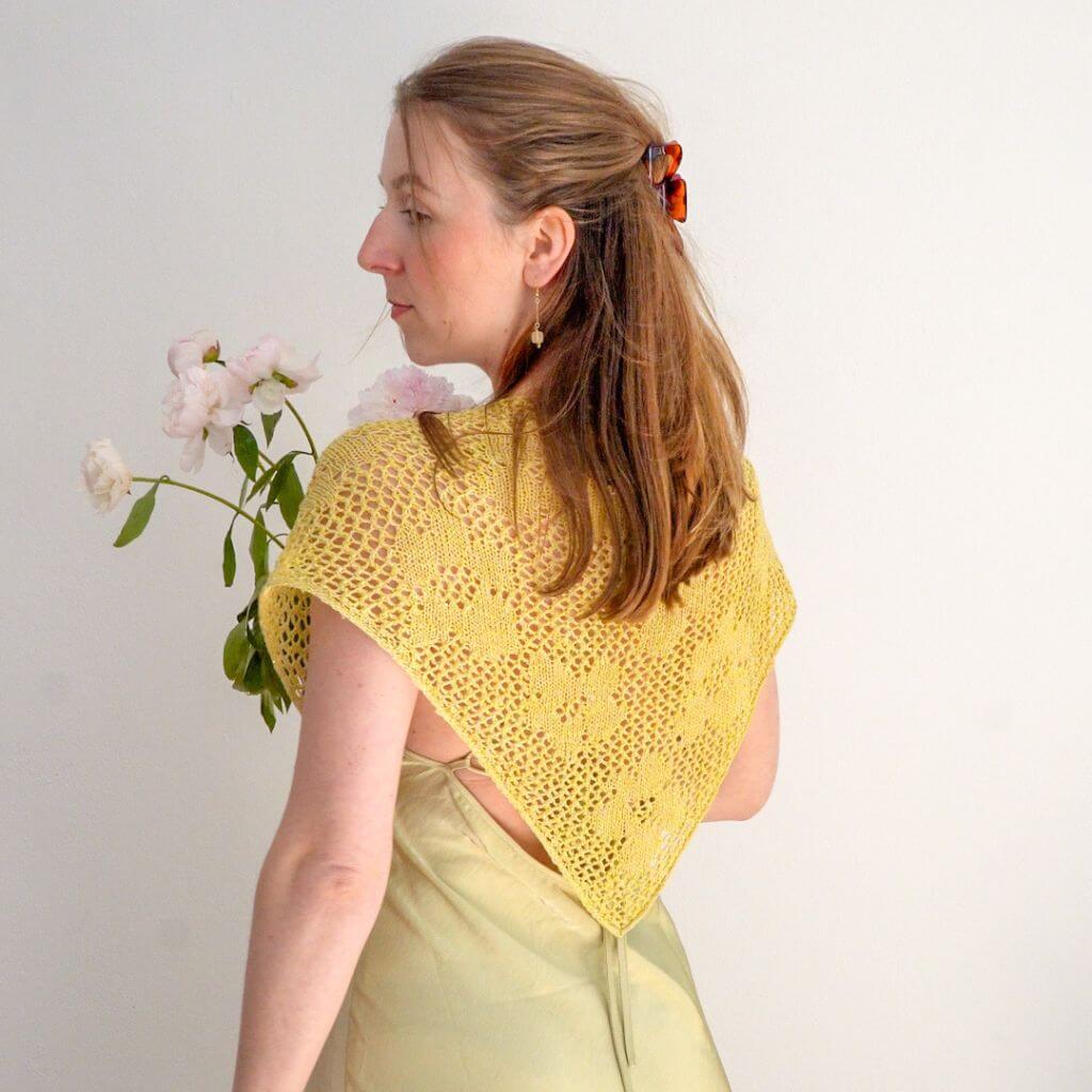 Kreativictoria Pattern In Bloom Shawl Strickanleitung - Kreativictoria (PDF) bei bei bei bei bei bei bei bei Lieblingsgarn