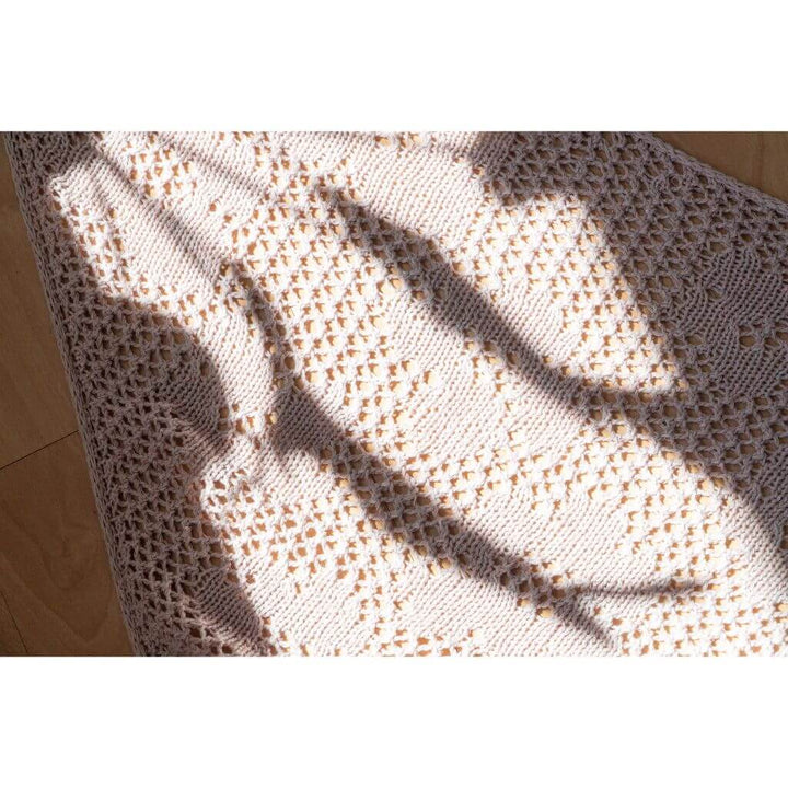 Kreativictoria Pattern In Bloom Shawl Strickanleitung - Kreativictoria (PDF) bei bei bei bei bei bei bei bei Lieblingsgarn
