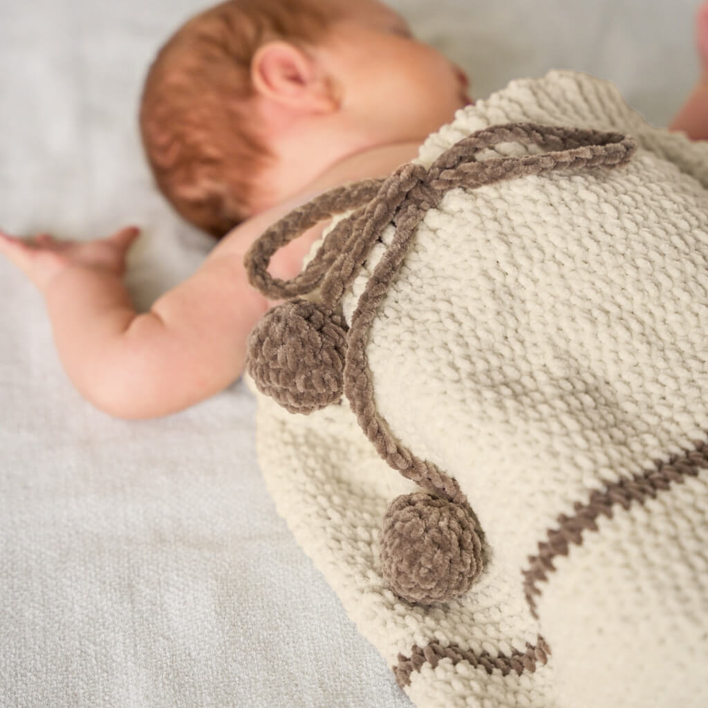 Lana Grossa Pattern Strampelsäckchen Häkelset - Lana Grossa (PDF) bei bei bei bei Lieblingsgarn