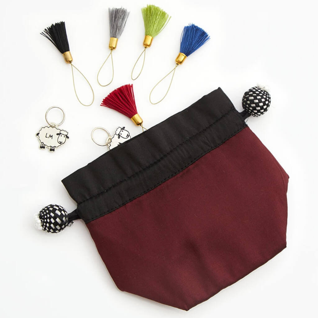 Lantern Moon Stoffbeutel, Farbe Dahlia (Maroon) bei Lieblingsgarn