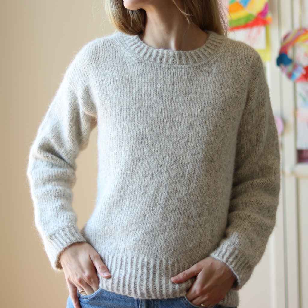 Frau Riedel strickt Pattern Last Light Sweater Strickanleitung - Anna-Larina Riedel (PDF) bei bei bei bei bei Lieblingsgarn