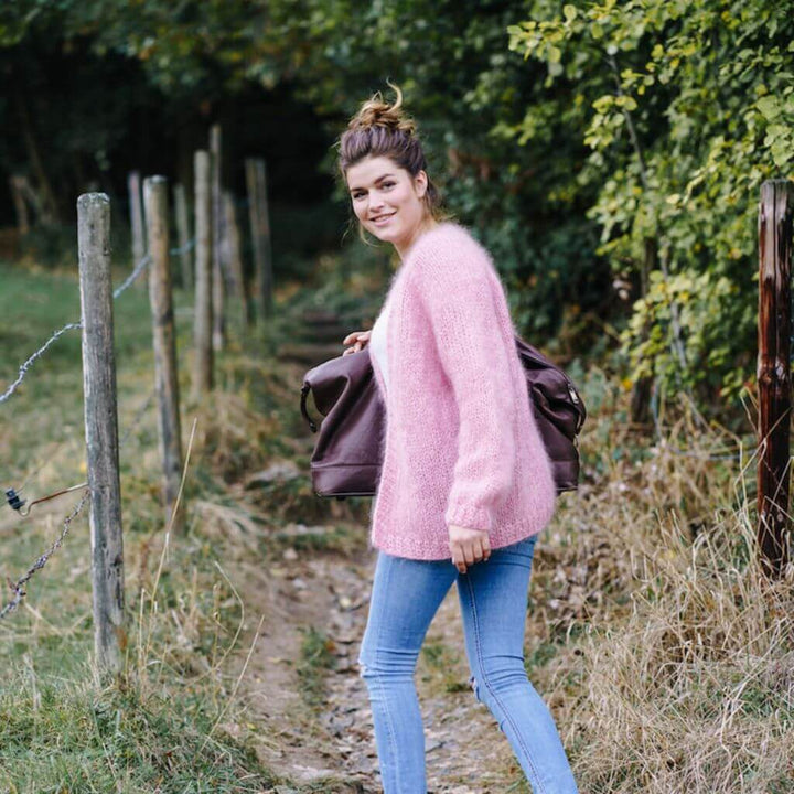 Lotilda Pattern Greta Cardigan mit Blende Strickanleitung - Lotilda (PDF) bei bei bei bei Lieblingsgarn