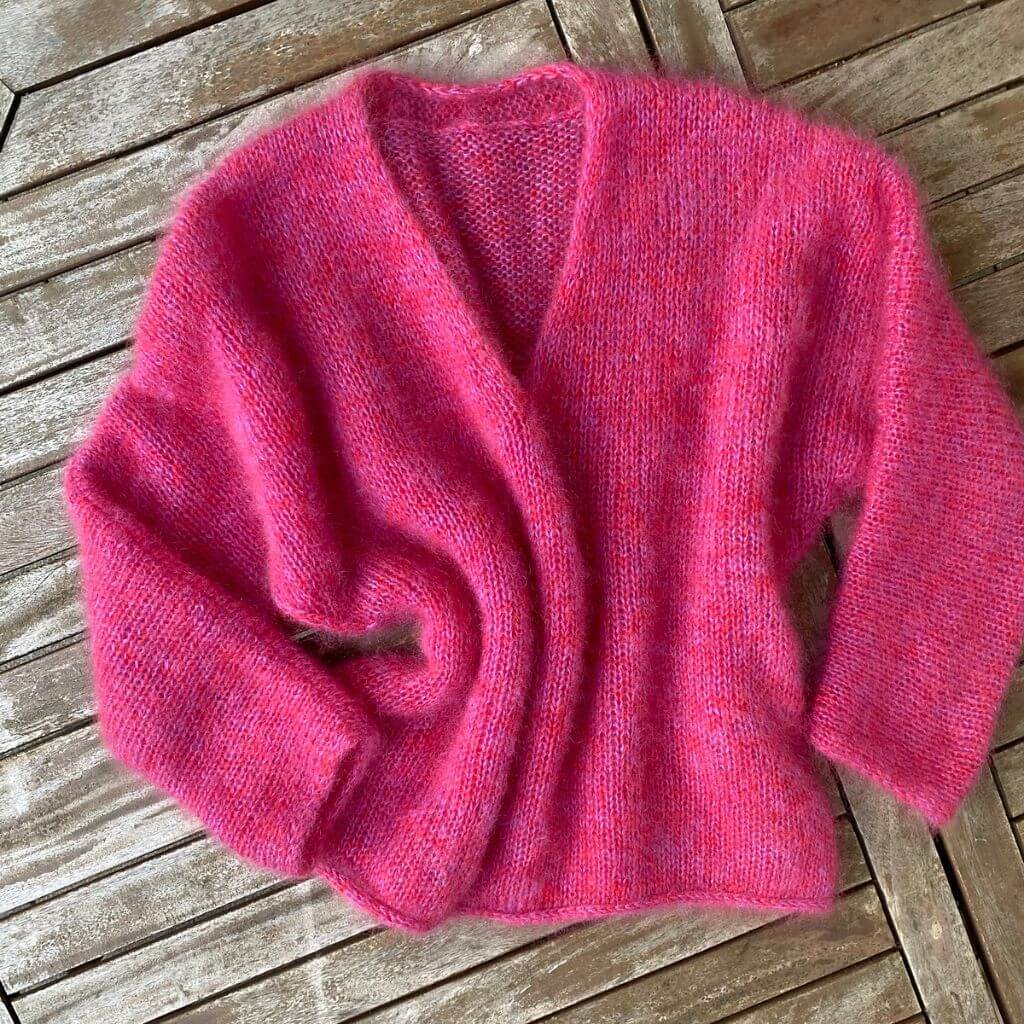Lotilda Pattern Kim V-Neck Jumper Strickanleitung - Lotilda (PDF) bei bei bei bei bei bei bei bei Lieblingsgarn