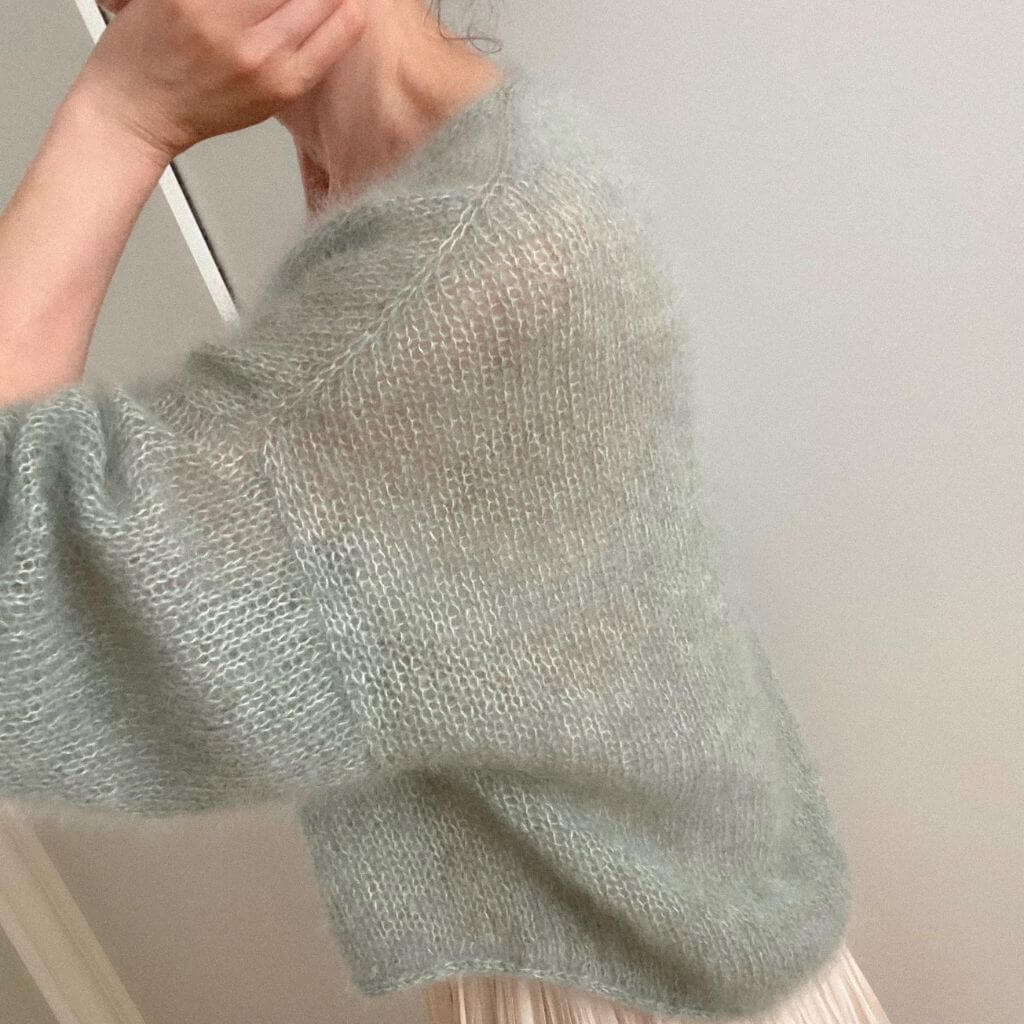 Lotilda Pattern Marta V-Ausschnitt Pullover Strickanleitung - Lotilda (PDF) bei bei bei bei Lieblingsgarn