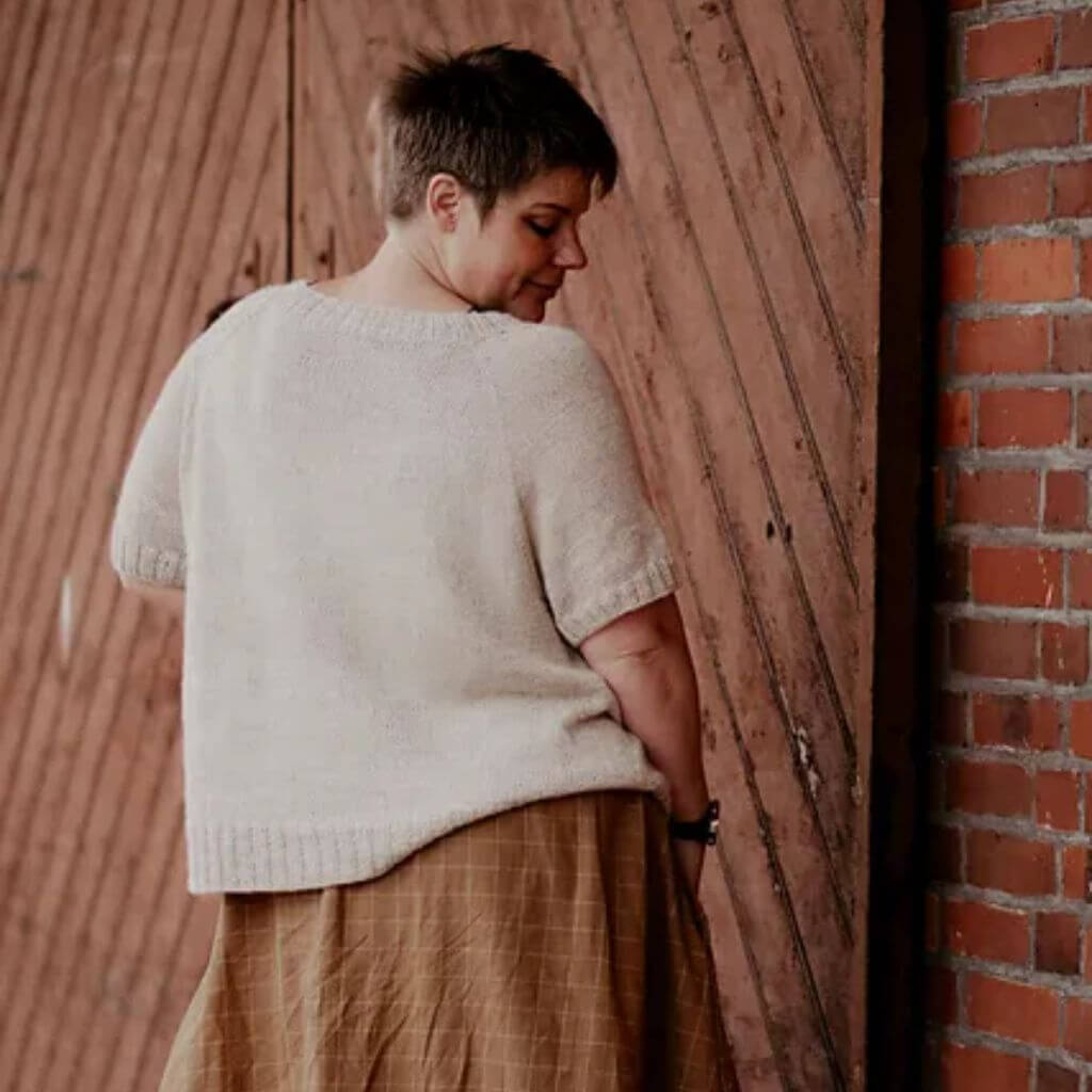 Inga Mallwitz Leichter Sommerpullover Lysande Tee Strickanleitung - Appelbanne Design (PFD) bei bei bei bei bei Lieblingsgarn