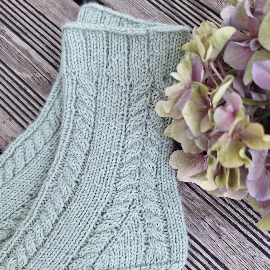 Madame Nadelspiel Pattern Socken Autumn Soxx Strickanleitung - Madame Nadelspiel (PDF) bei bei bei bei Lieblingsgarn