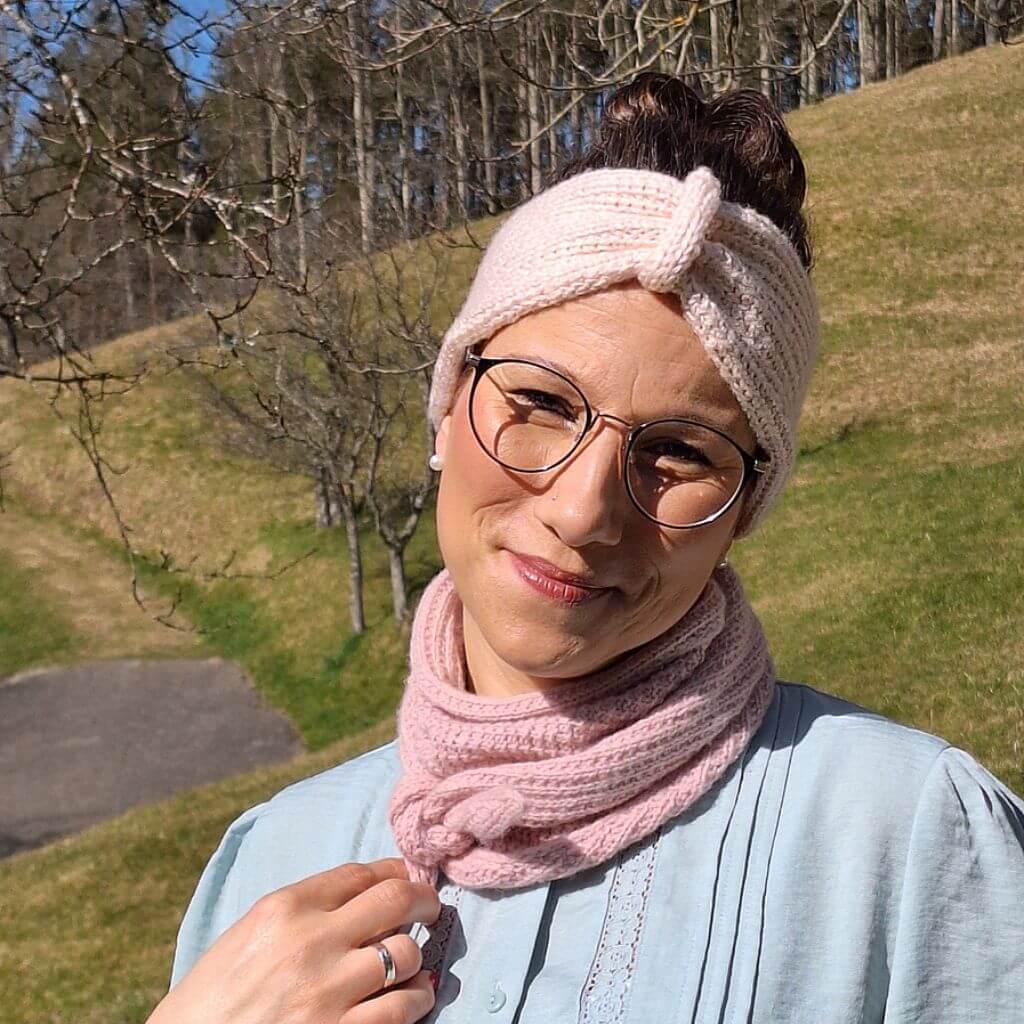 Madame Nadelspiel Pattern Stirnband Hedi Headband Strickanleitung - Madame Nadelspiel (PDF) bei bei bei bei Lieblingsgarn