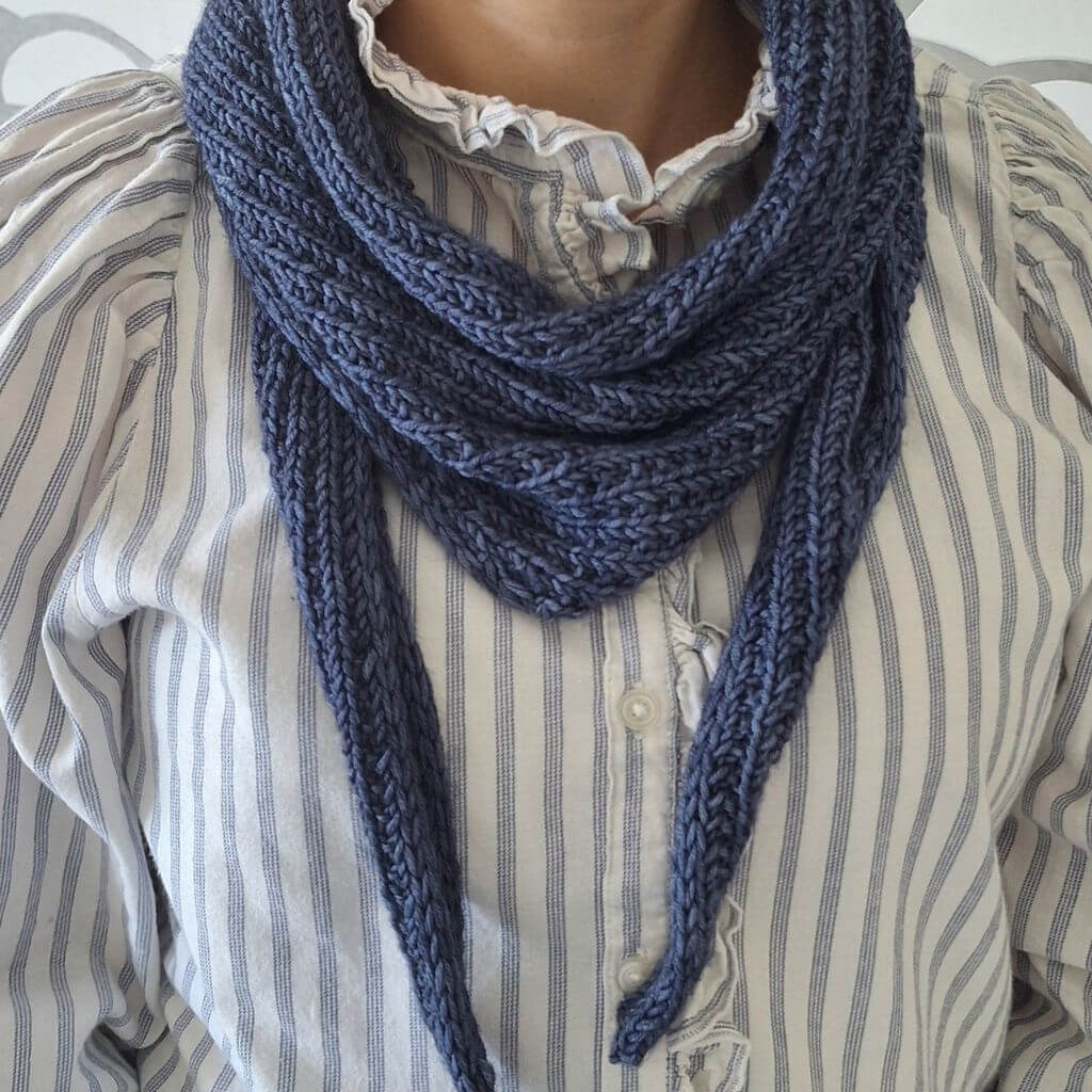 Madame Nadelspiel Pattern Hedi Scarf Strickanleitung - Madame Nadelspiel (PDF) bei bei bei bei Lieblingsgarn