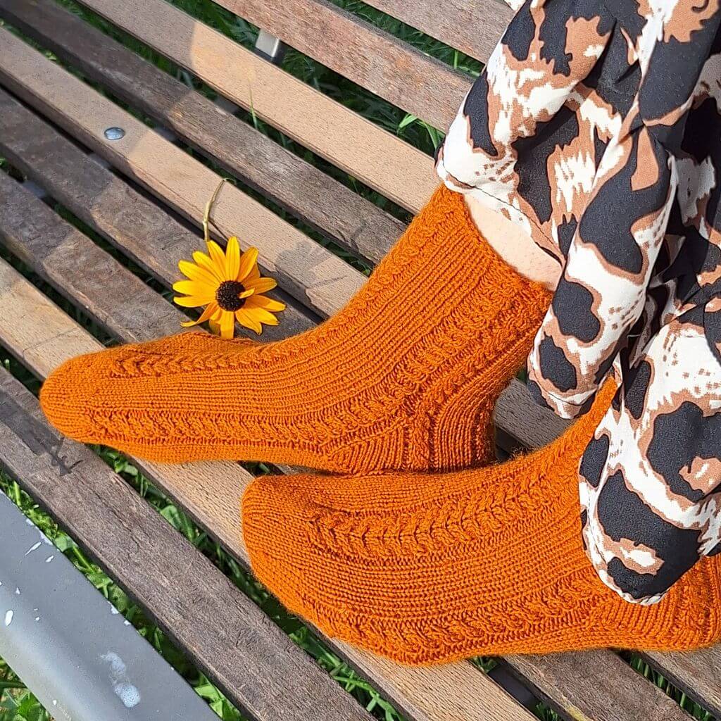 Madame Nadelspiel Pattern Socken October Soxx Strickanleitung - Madame Nadelspiel (PDF) bei bei bei bei Lieblingsgarn