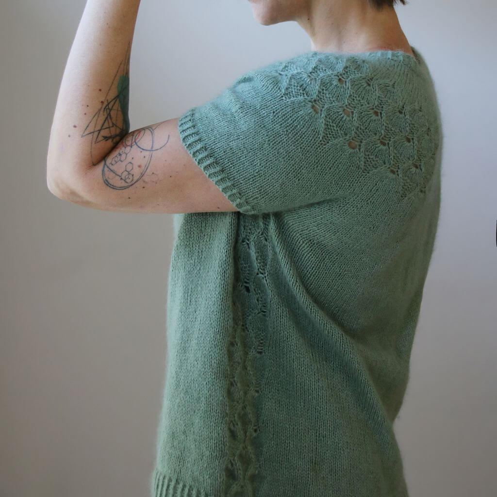 Melanie Berg - Mairlynd Pattern Shirt Backstage Romance Strickanleitung - Mairlynd (PDF) bei bei bei bei Lieblingsgarn