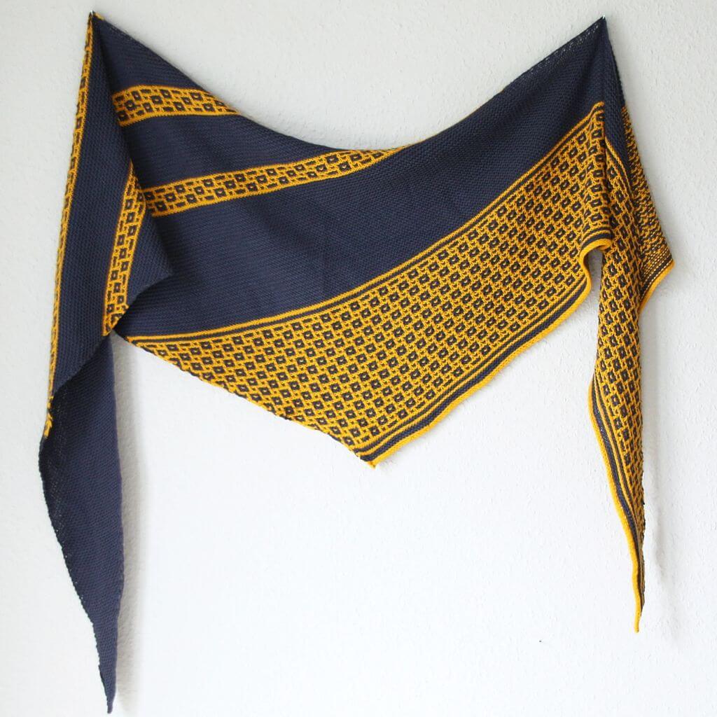 Melanie Berg Pattern Tuch Eifelgold Strickanleitung - Melanie Berg (PDF) bei bei bei bei bei bei bei Lieblingsgarn