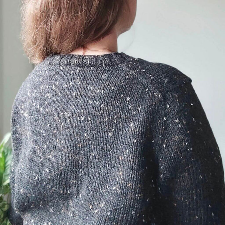 Miene Knits Pattern Pullover Suna Sweater V-Neck Strickanleitung - Miene Knits (PDF) bei bei bei bei Lieblingsgarn