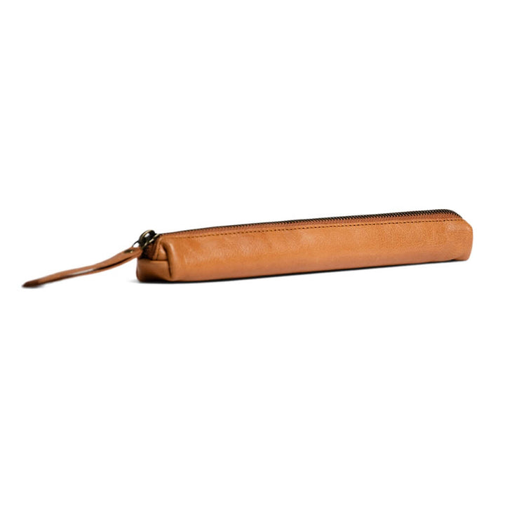 muud Hee XL - Federmappe, Farbe Whisky – Leder bei Lieblingsgarn