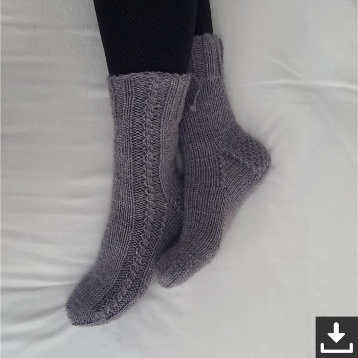 Nadelmelodie Socken Leni Cuddly Socks Strickanleitung - Nadelmelodie (PDF) bei bei bei bei Lieblingsgarn