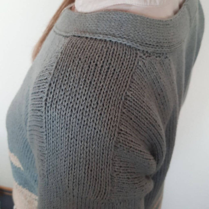 Nadelmelodie Pullover No Fluff Sweater Strickanleitung - Nadelmelodie (PDF) bei bei bei bei Lieblingsgarn