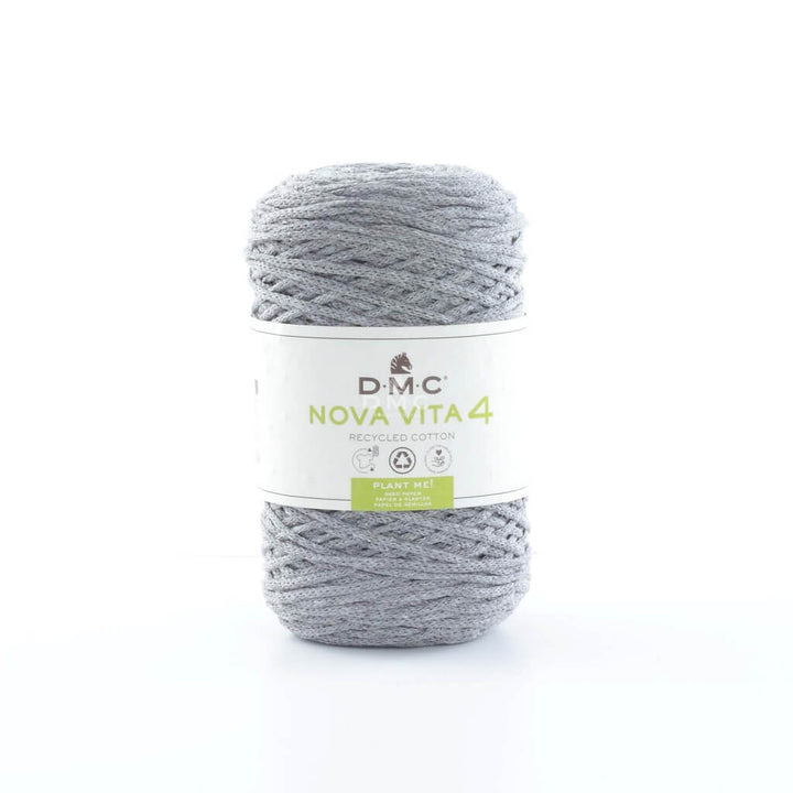 DMC Nova Vita 4 - Makramee Garn, Farbe 122 Gris Clair – Baumwolle und Polyester bei Lieblingsgarn