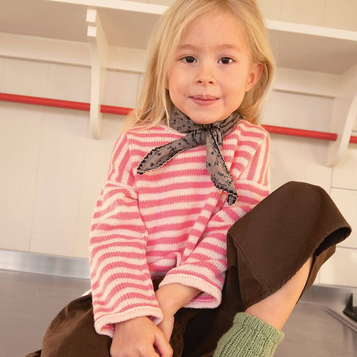 Sandnes Garn Pattern Kinderpullover Pascal Sweater Junior Strickanleitung - Sandnes Garn (Heft) bei bei bei bei Lieblingsgarn