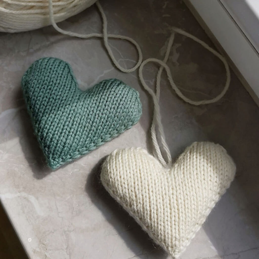 Paulastrickt Pattern Herz ALLERLIEBST Strickanleitung - Paulastrickt (PDF) bei bei bei bei bei bei bei Lieblingsgarn
