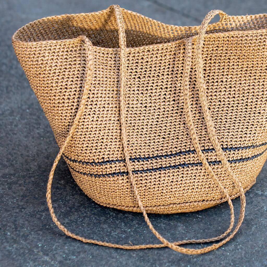 Paulastrickt Pattern Siena Tasche Häkelanleitung - Paulastrickt (PDF) bei bei bei bei bei bei bei bei Lieblingsgarn