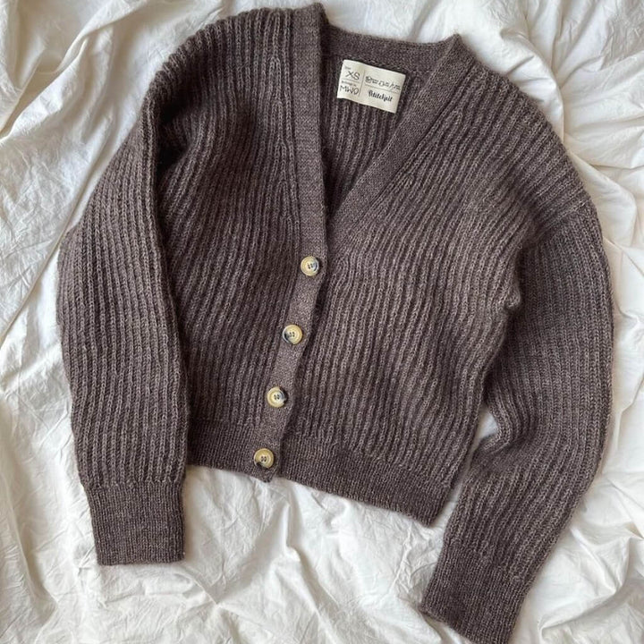 PetiteKnit Pattern Cardigan Agnete Strickanleitung - PetiteKnit (Heft) bei bei bei bei Lieblingsgarn