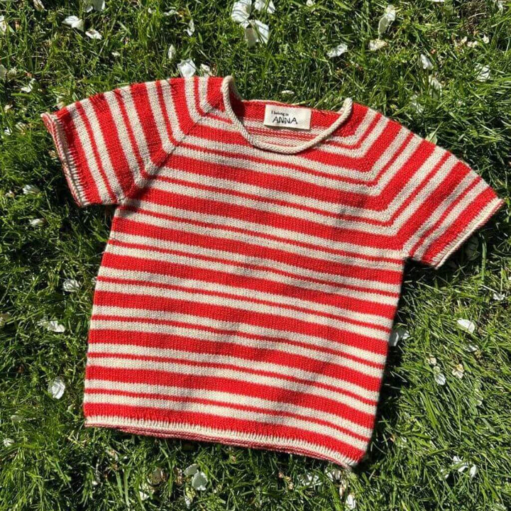 PetiteKnit Pattern Amélie Tee Junior Strickanleitung - PetiteKnit (Heft) bei bei bei bei Lieblingsgarn