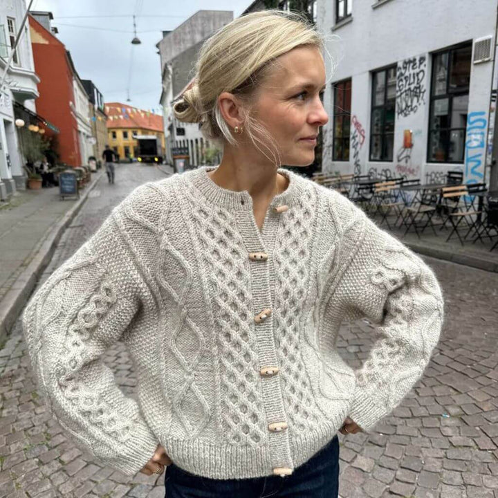 PetiteKnit Cardigan Dagmar Jacket Strickanleitung - PetiteKnit (Heft) bei bei bei bei Lieblingsgarn