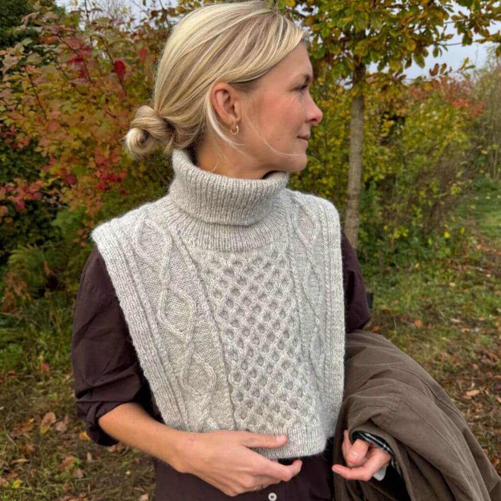 PetiteKnit Dagmar Neck Strickanleitung - PetiteKnit (Heft) bei bei bei bei bei bei bei bei Lieblingsgarn