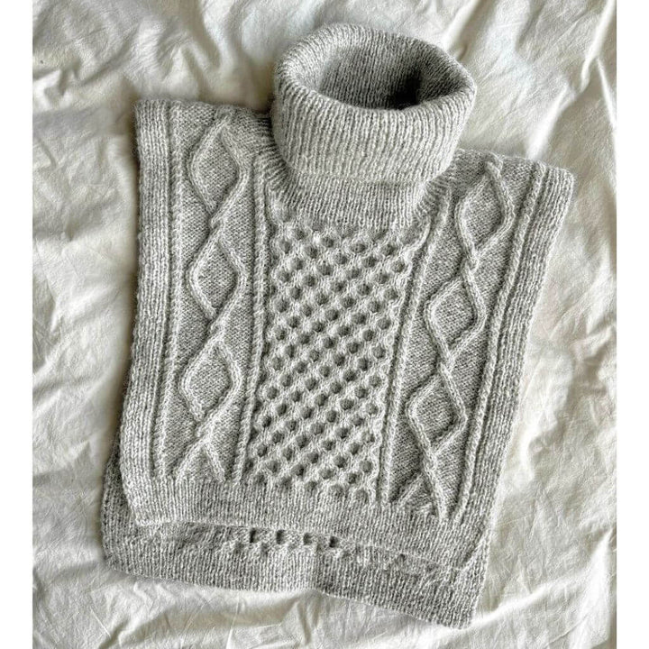 PetiteKnit Dagmar Neck Strickanleitung - PetiteKnit (Heft) bei bei bei bei bei bei bei bei Lieblingsgarn