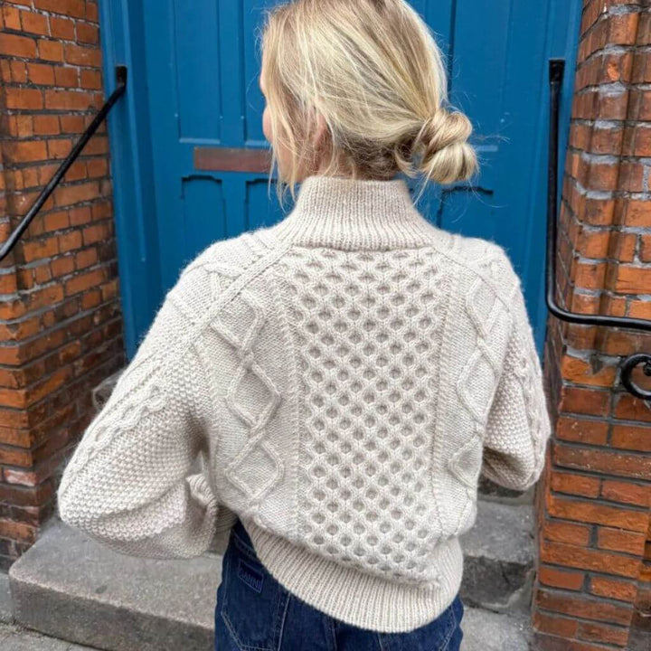 PetiteKnit Dagmar Sweater Strickanleitung - PetiteKnit (Heft) bei bei bei bei Lieblingsgarn