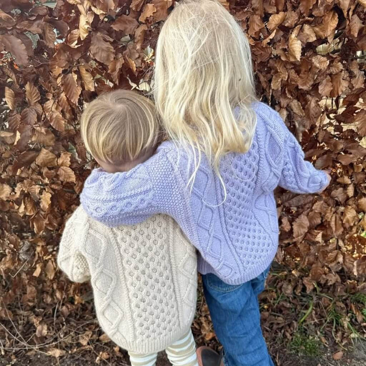 PetiteKnit Pullover Dagmar Sweater Junior Strickanleitung - PetiteKnit (Heft) bei bei bei bei Lieblingsgarn