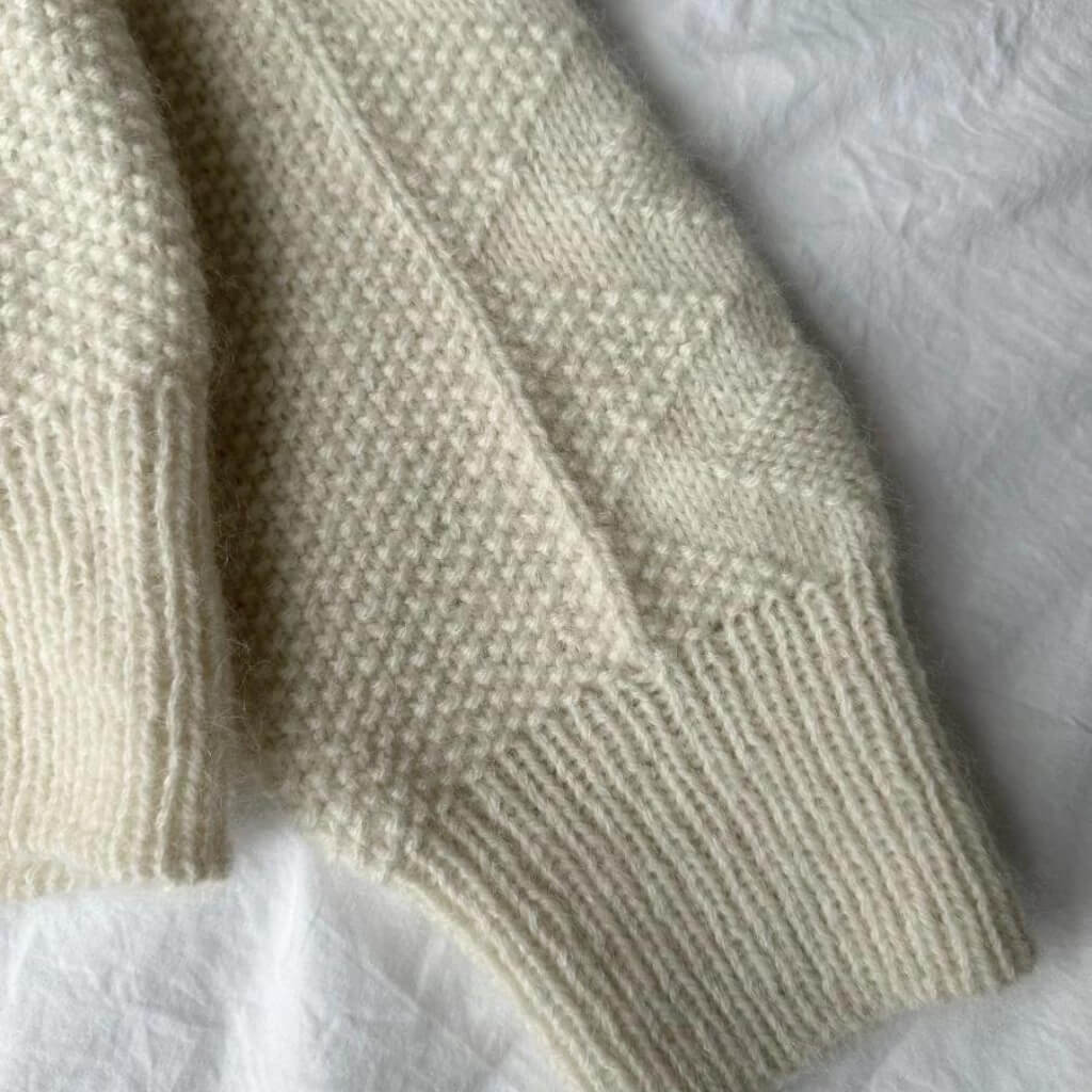PetiteKnit Pattern Damen Pullover Esther Sweater Strickanleitung - PetiteKnit (Heft) bei bei bei bei Lieblingsgarn