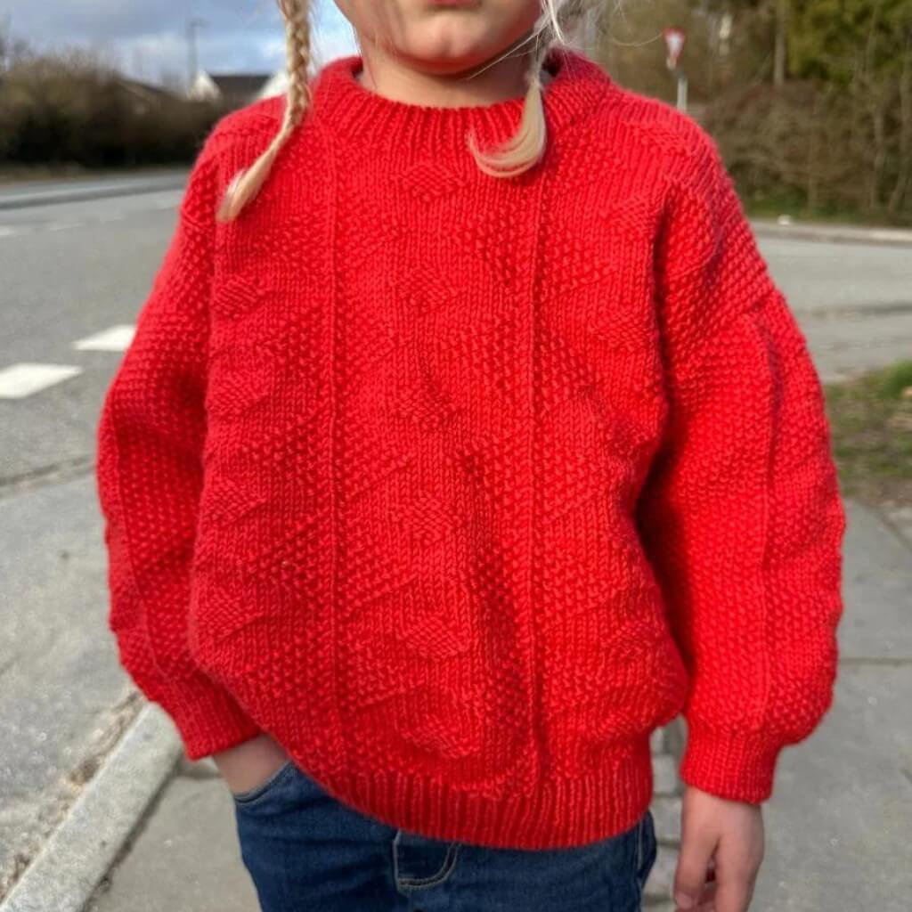 PetiteKnit Pattern Pullover Esther Sweater Junior Strickanleitung - PetiteKnit (Heft) bei bei bei bei Lieblingsgarn
