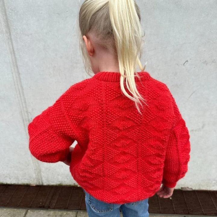 PetiteKnit Pattern Pullover Esther Sweater Junior Strickanleitung - PetiteKnit (Heft) bei bei bei bei Lieblingsgarn
