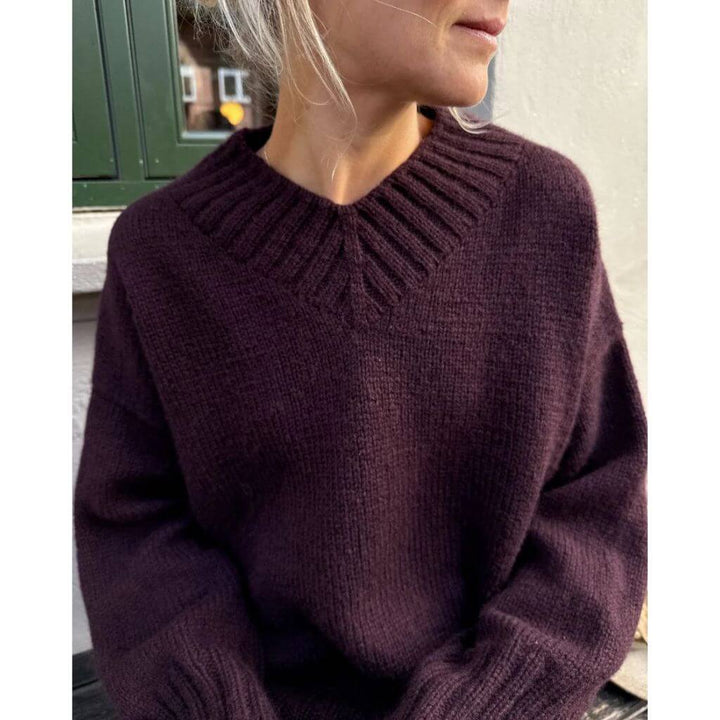 PetiteKnit Hannah Sweater V-Neck Strickanleitung - PetiteKnit (Heft) bei bei bei bei Lieblingsgarn